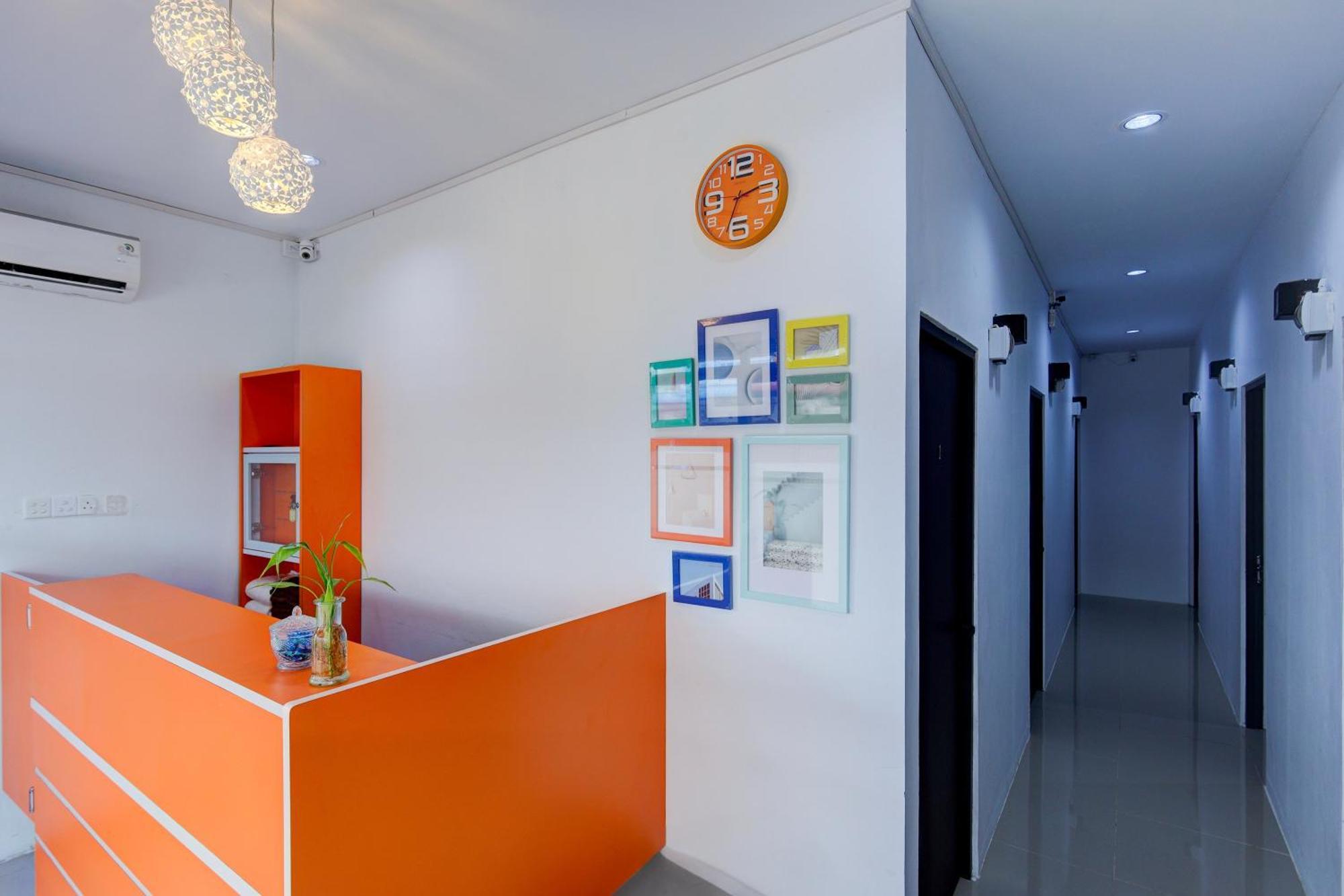 Super Oyo Capital O 93076 Batam Backpacker Guesthouse 2 Pembunuh 外观 照片