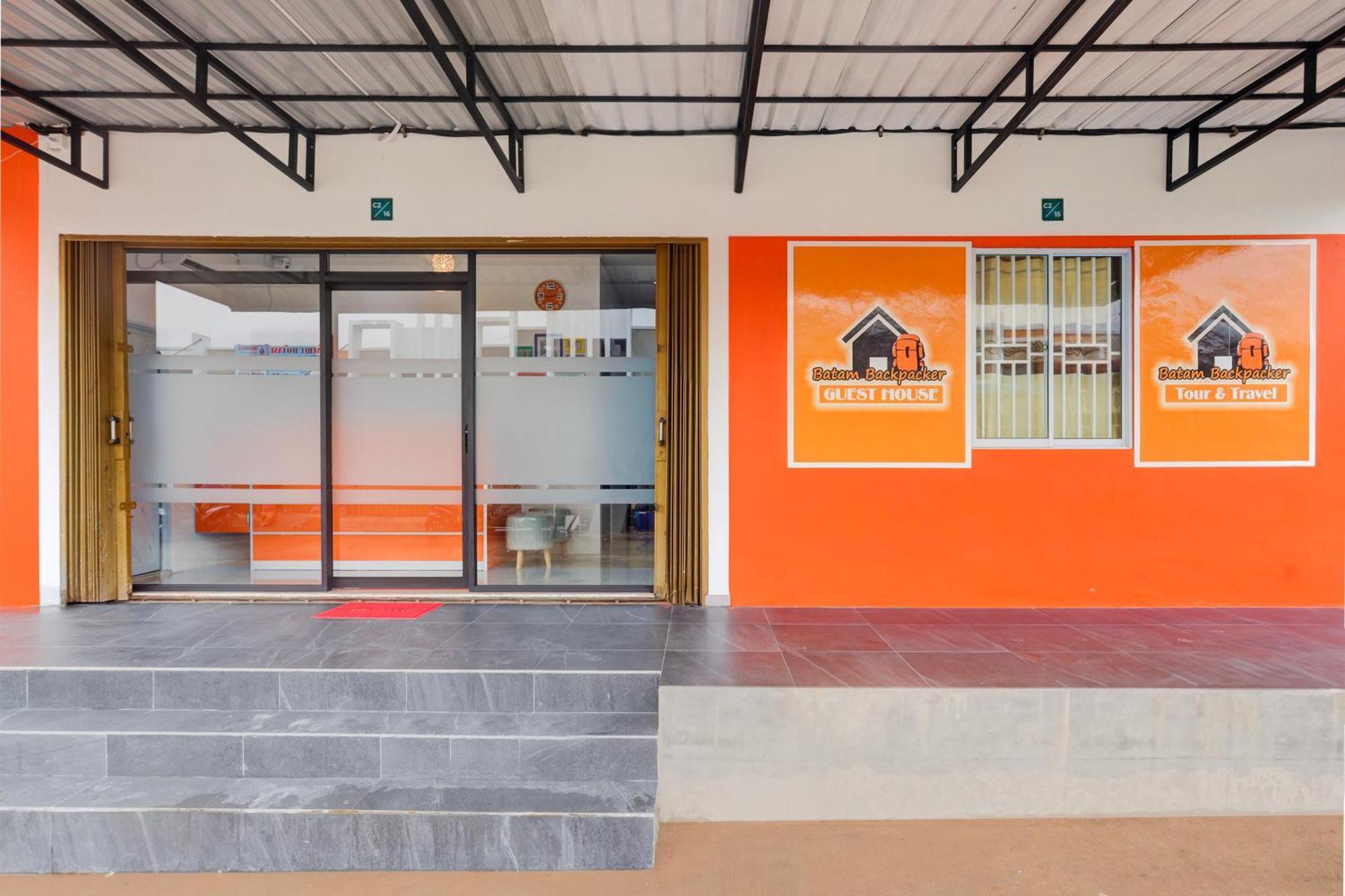 Super Oyo Capital O 93076 Batam Backpacker Guesthouse 2 Pembunuh 外观 照片
